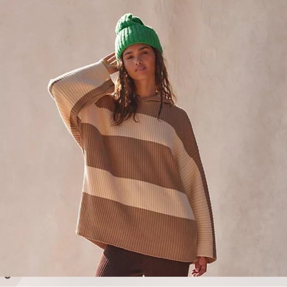 NWOT Free People Kami Hoodie Sweater Top – Size Small